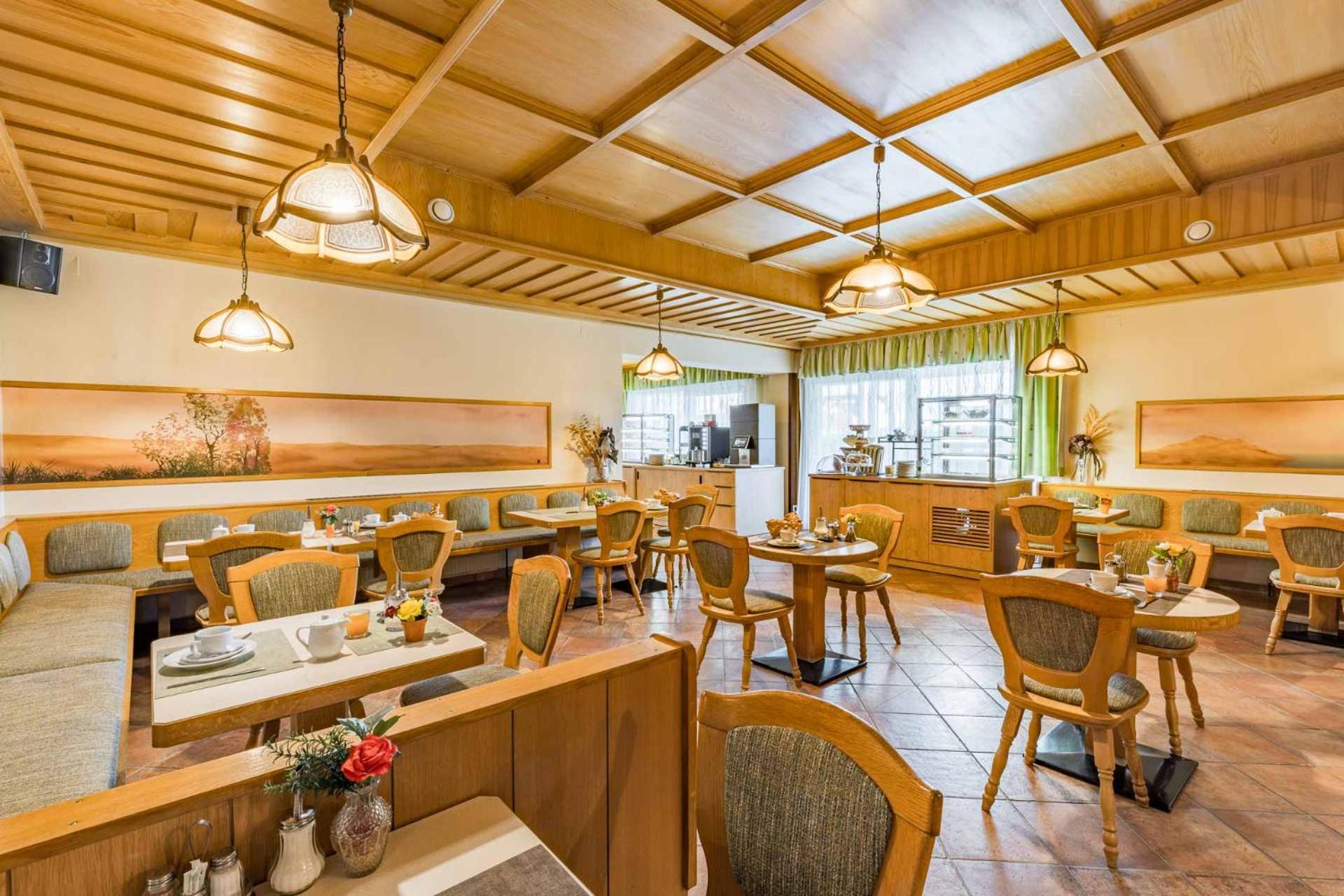 Hotel Garni Steinfeld Βίνερ Νόιστατ Εξωτερικό φωτογραφία