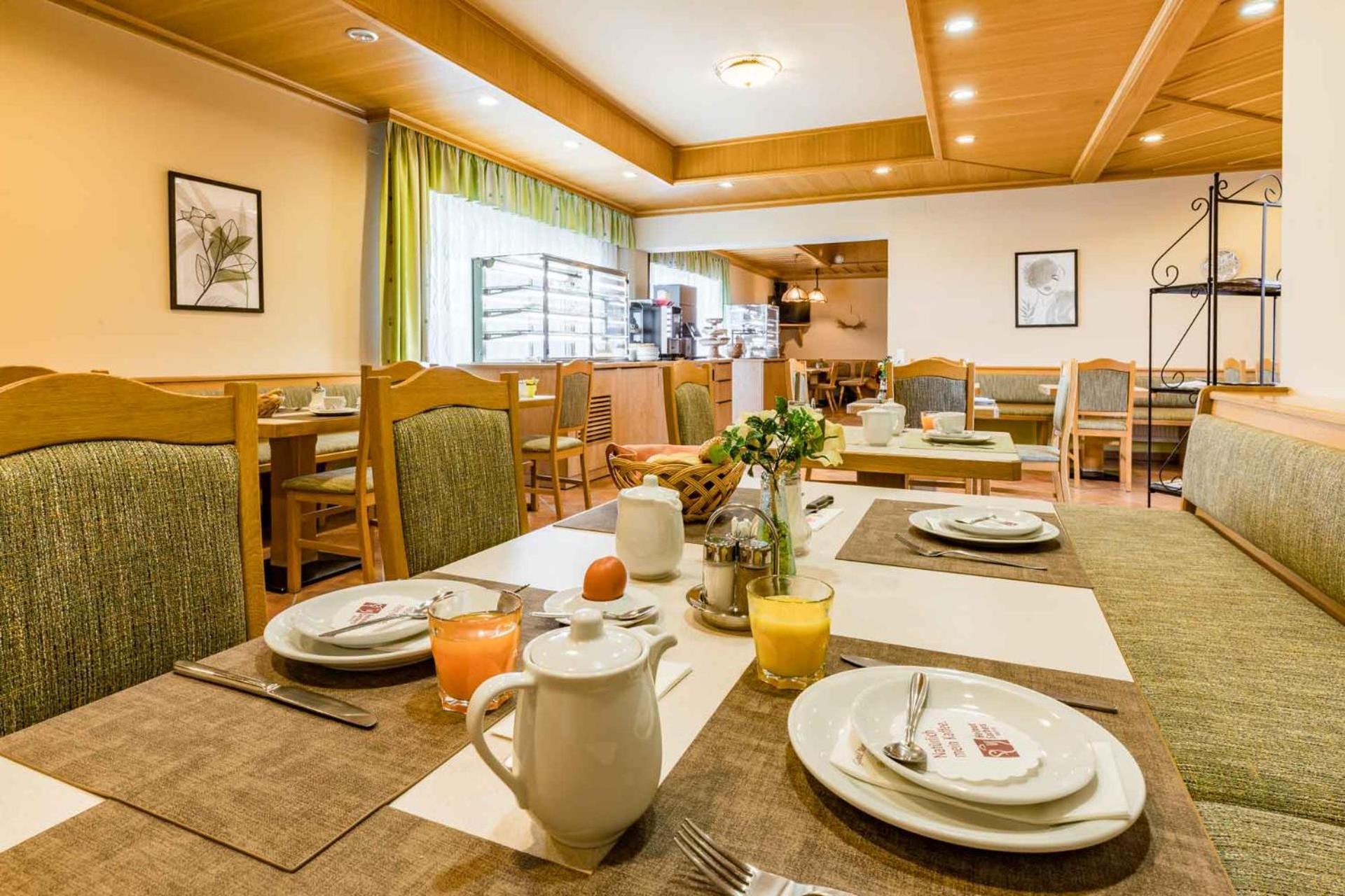 Hotel Garni Steinfeld Βίνερ Νόιστατ Εξωτερικό φωτογραφία